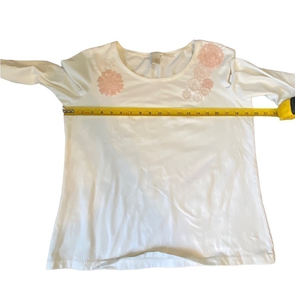𝅺j Jill Stretch Size Medium Long Sleeve Tee With Pink Crochet Florets on Bodice - Picture 7 of 8